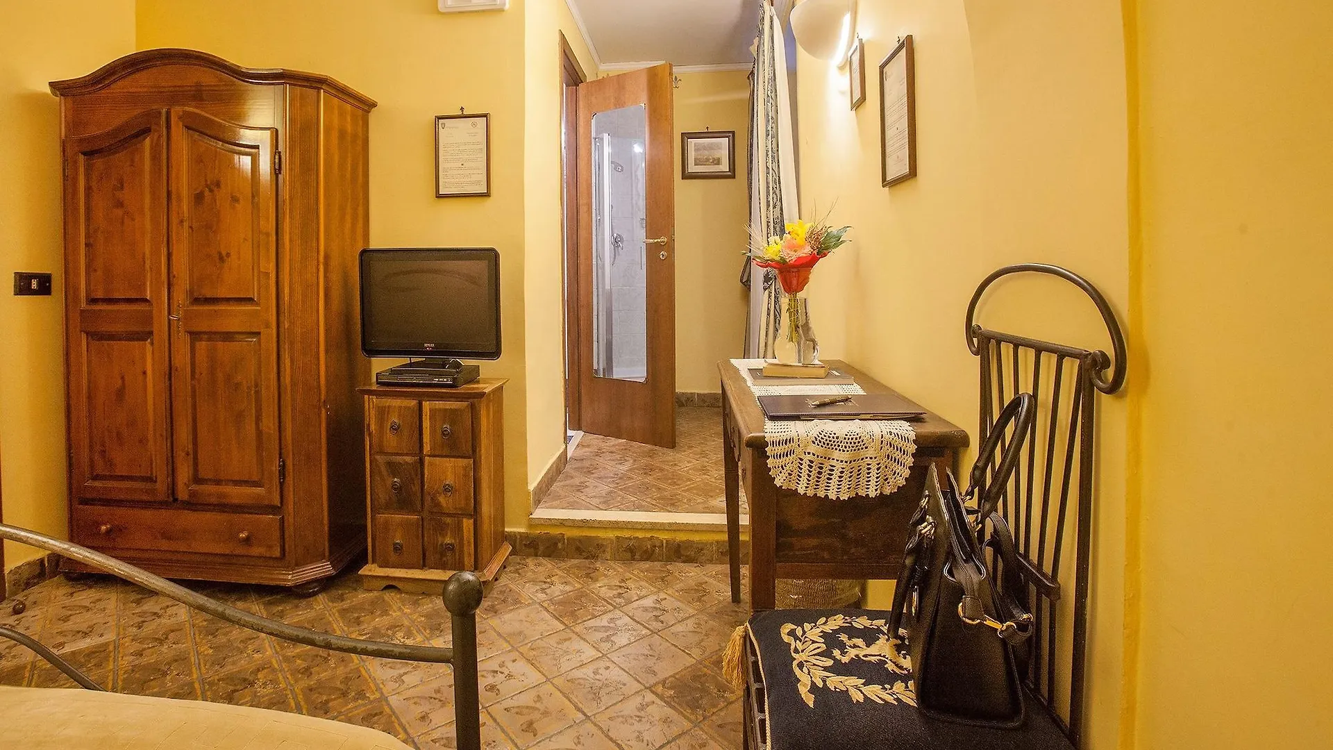 B&B L'Alloggio Dei Vassalli Naples
