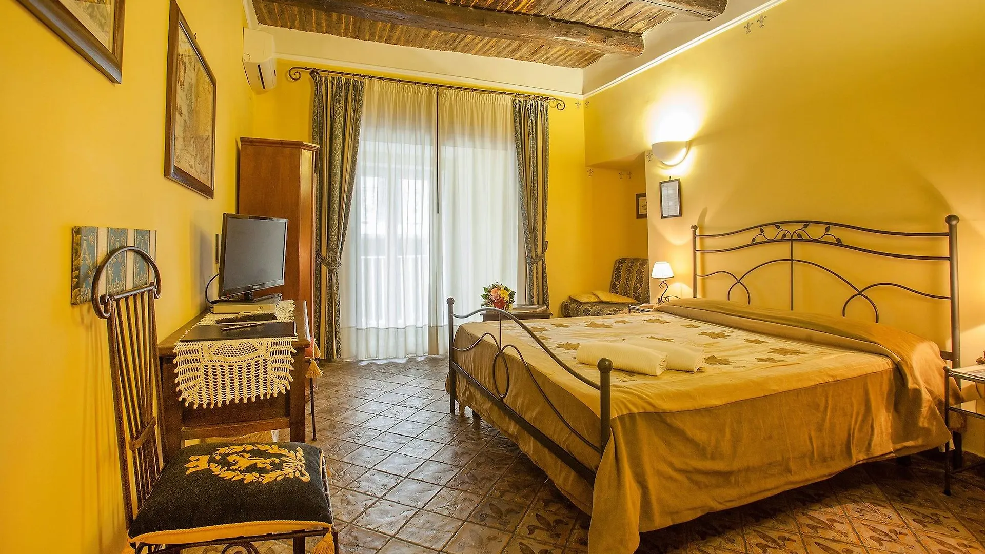 B&B L'Alloggio Dei Vassalli Neapel 3*,