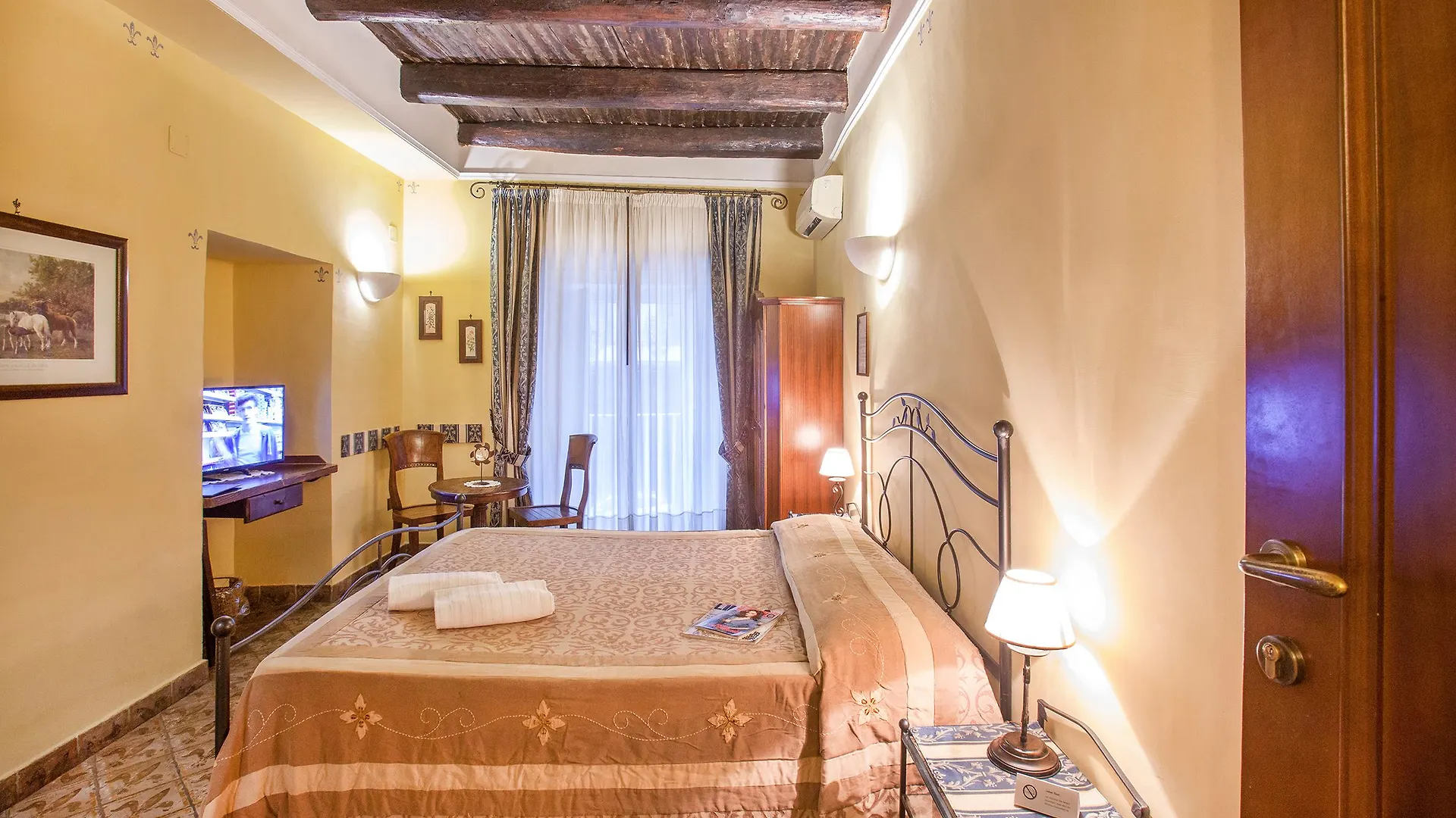 B&B L'Alloggio Dei Vassalli Naples 3*,