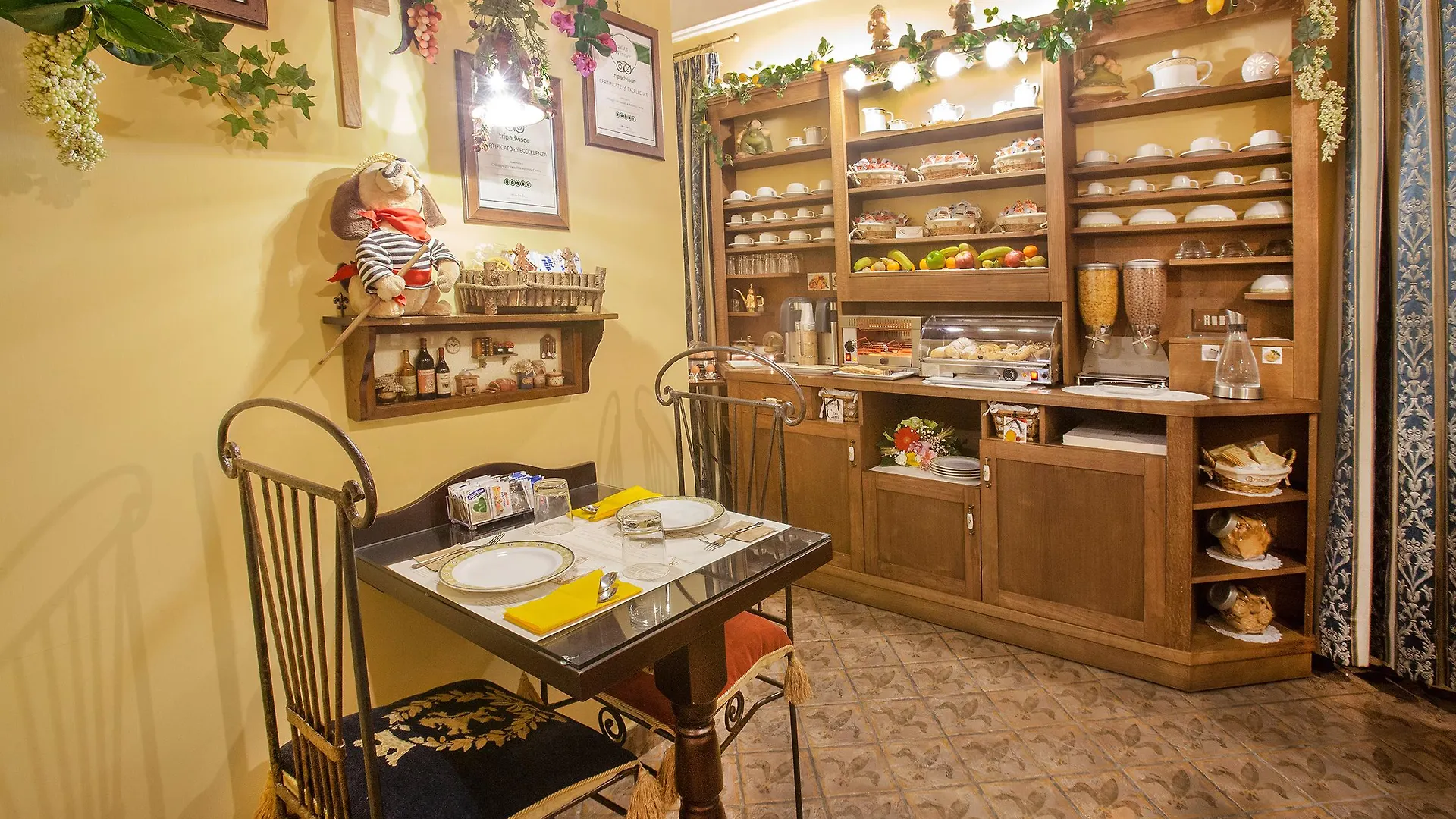 B&B L'Alloggio Dei Vassalli Naples Bed & Breakfast